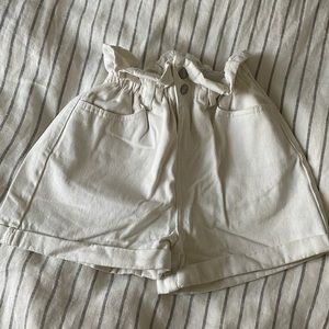 ASOS white paper bag shorts / size US 0